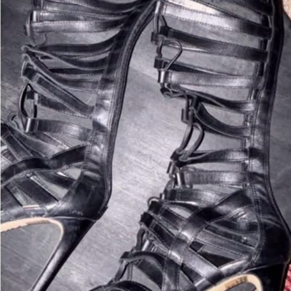 Vince Camuto Black Leather Sandals